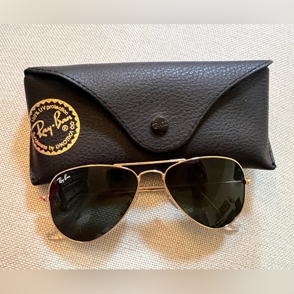 Ray-Ban Accessories - RAY BAN AVIATOR SUNGLASSES